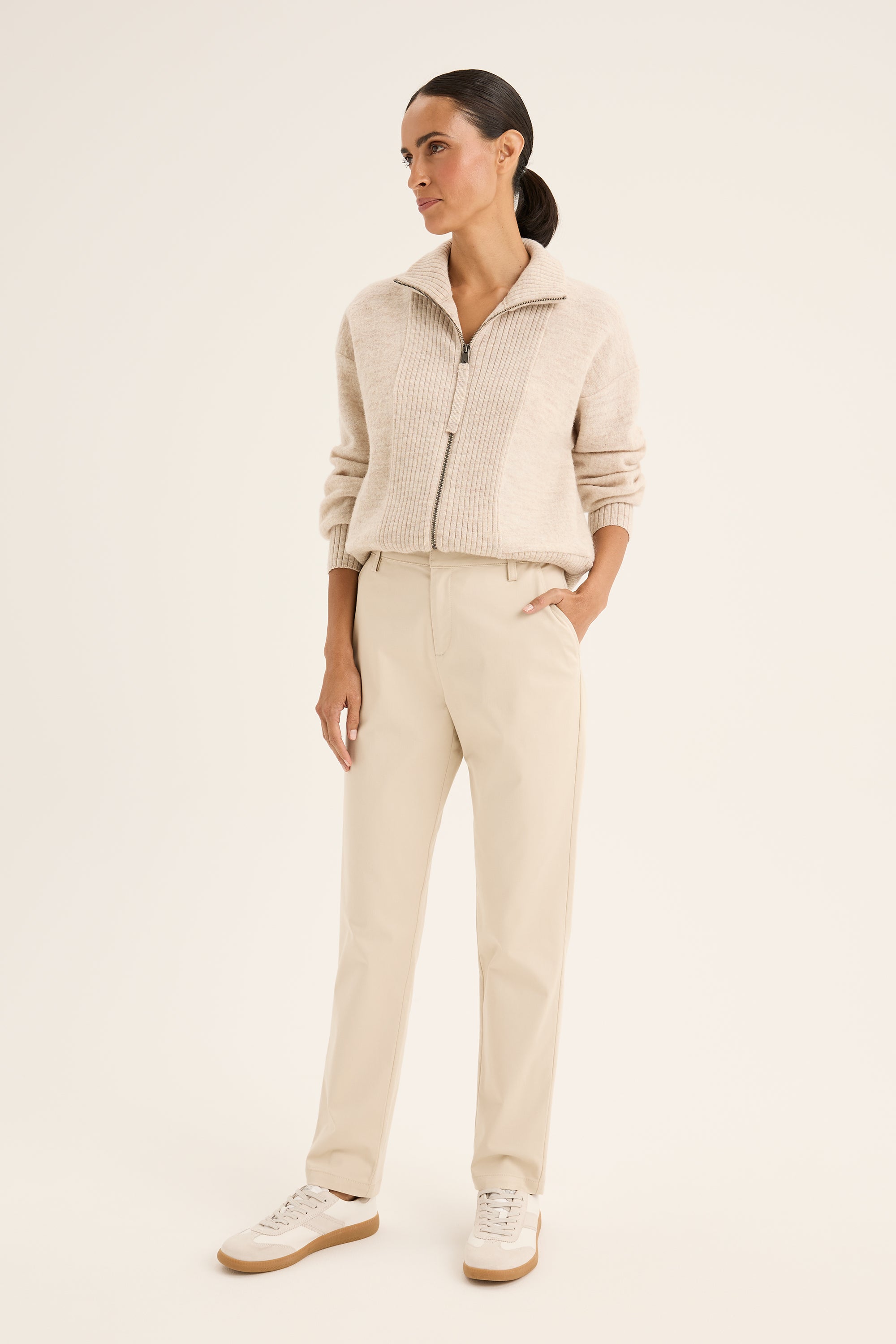 Nova Classic Chino