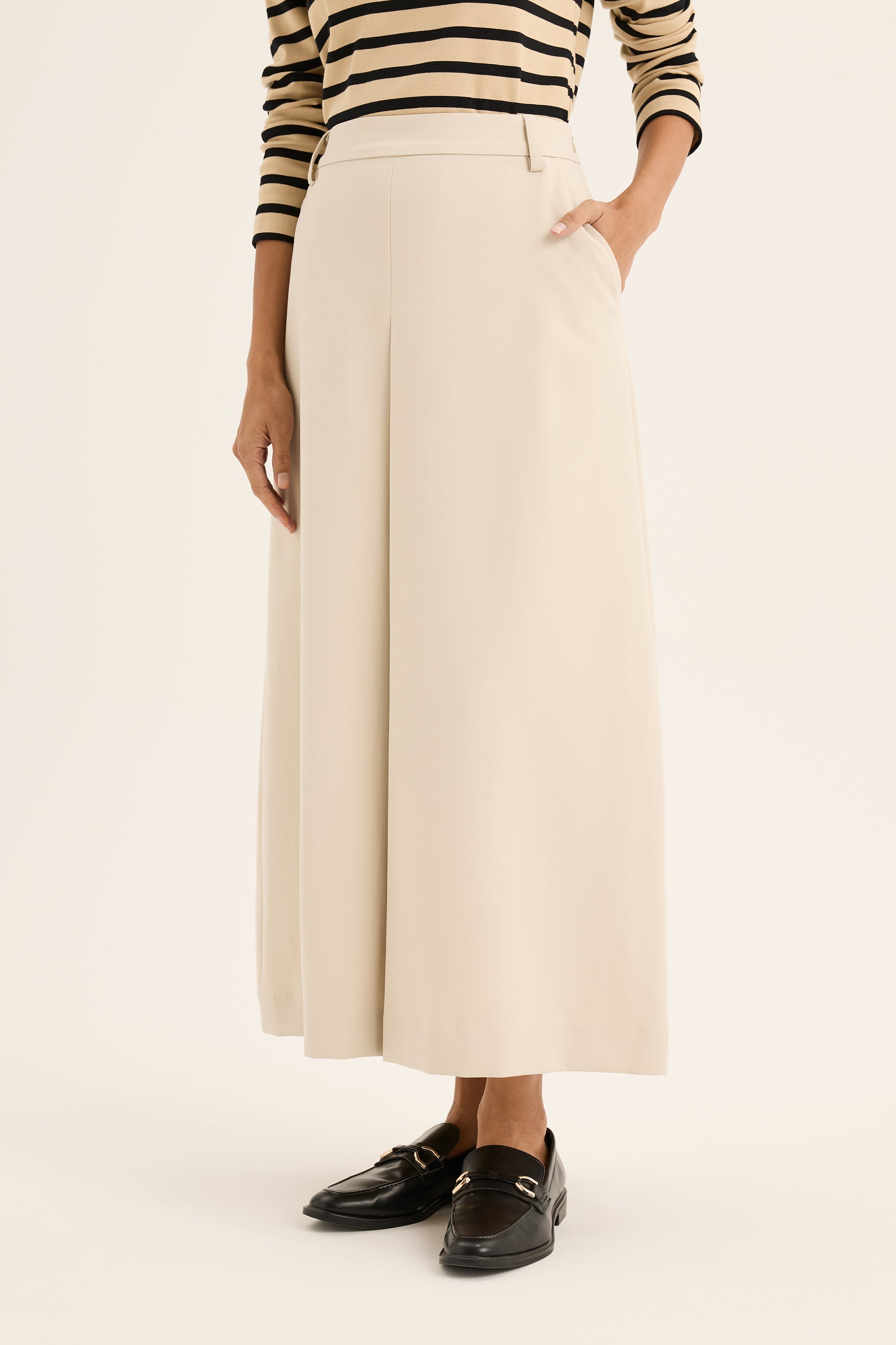 Cellar Skirt