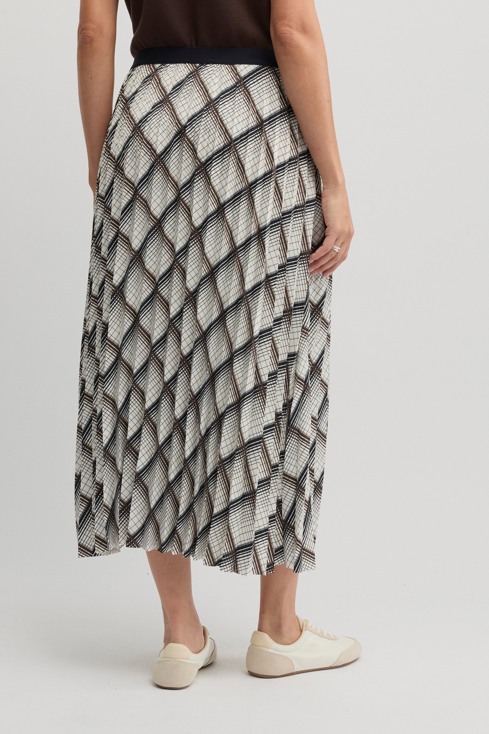 Nuvela Skirt