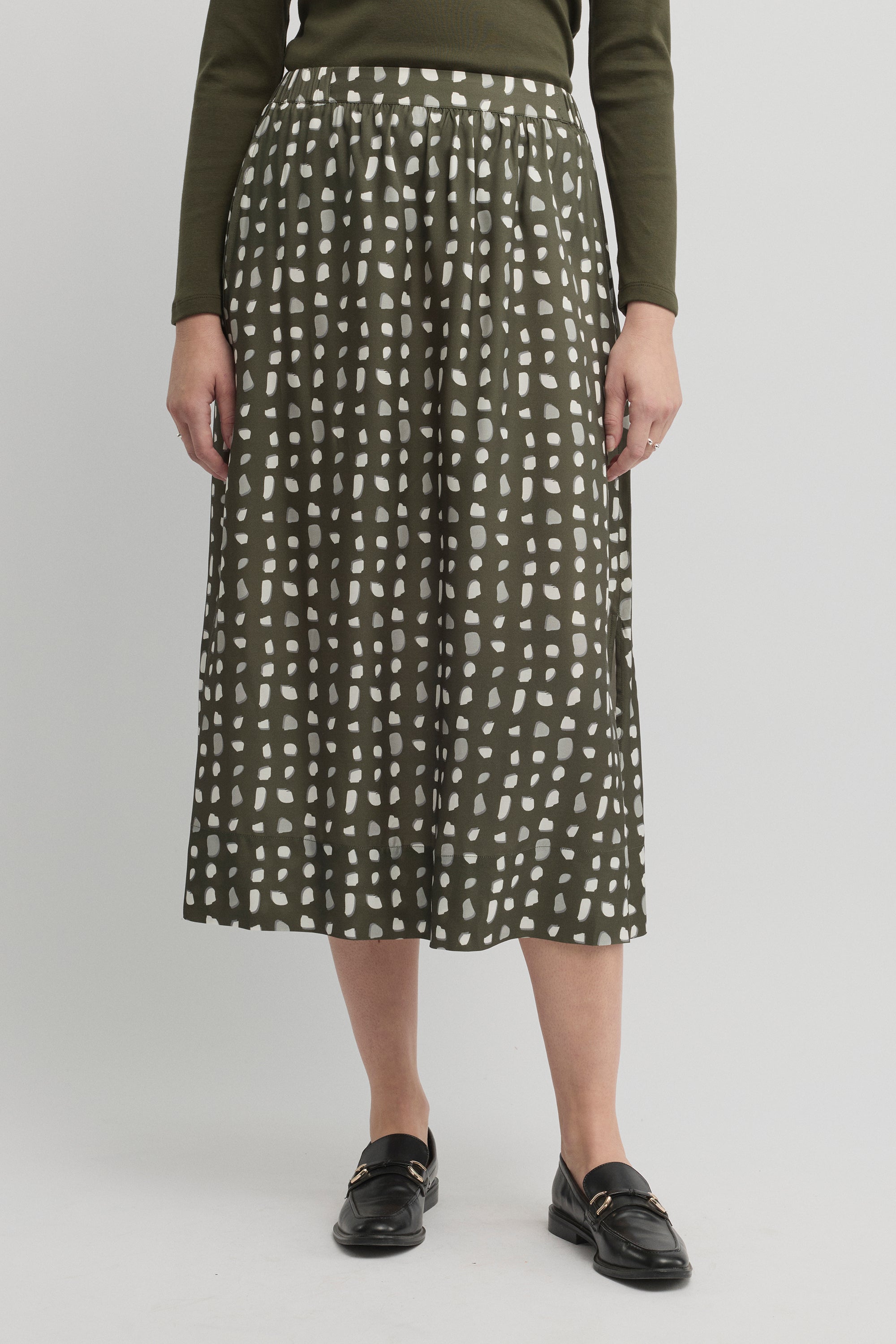 Yield Skirt