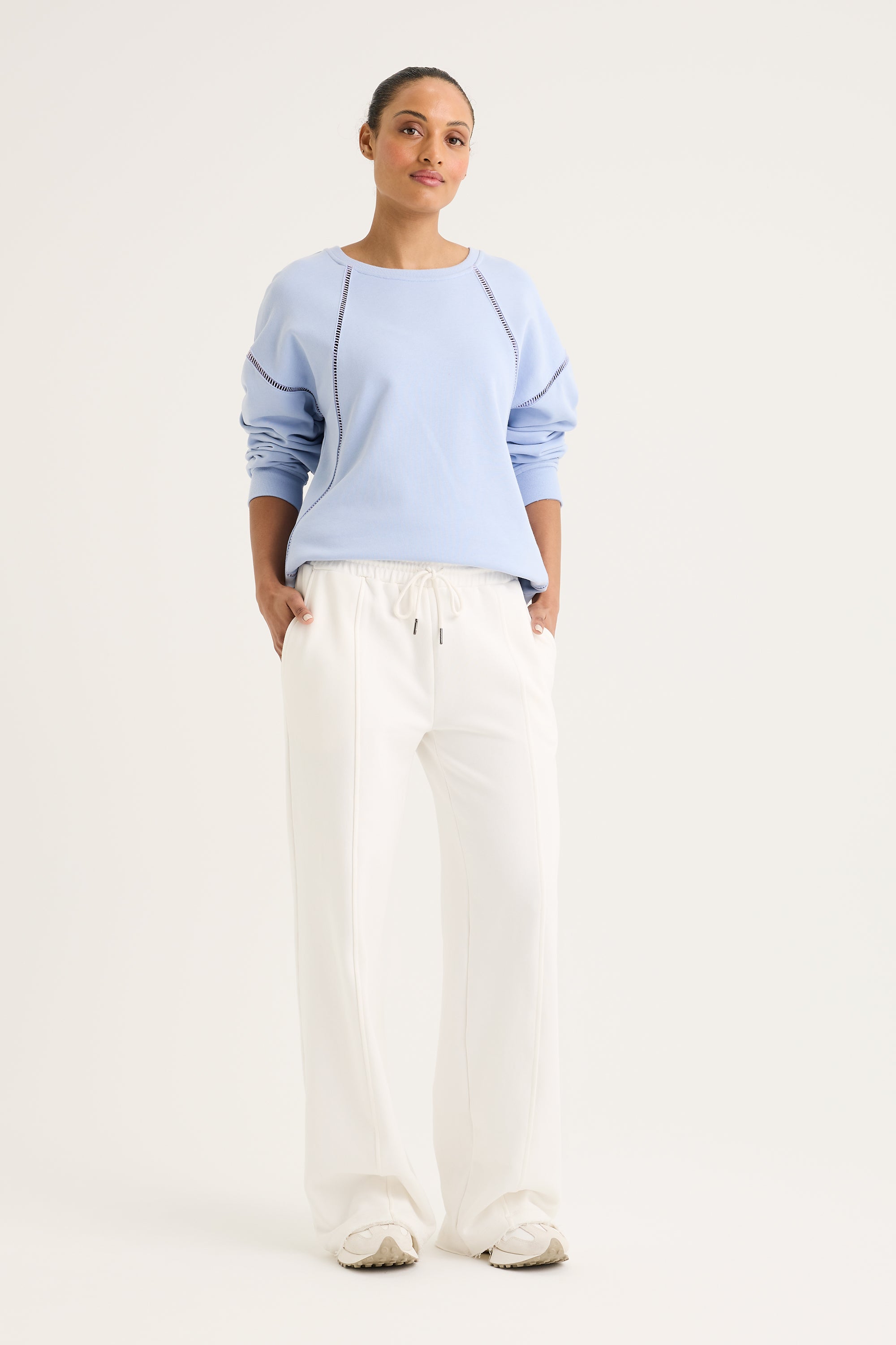 Gem Lace Sweat