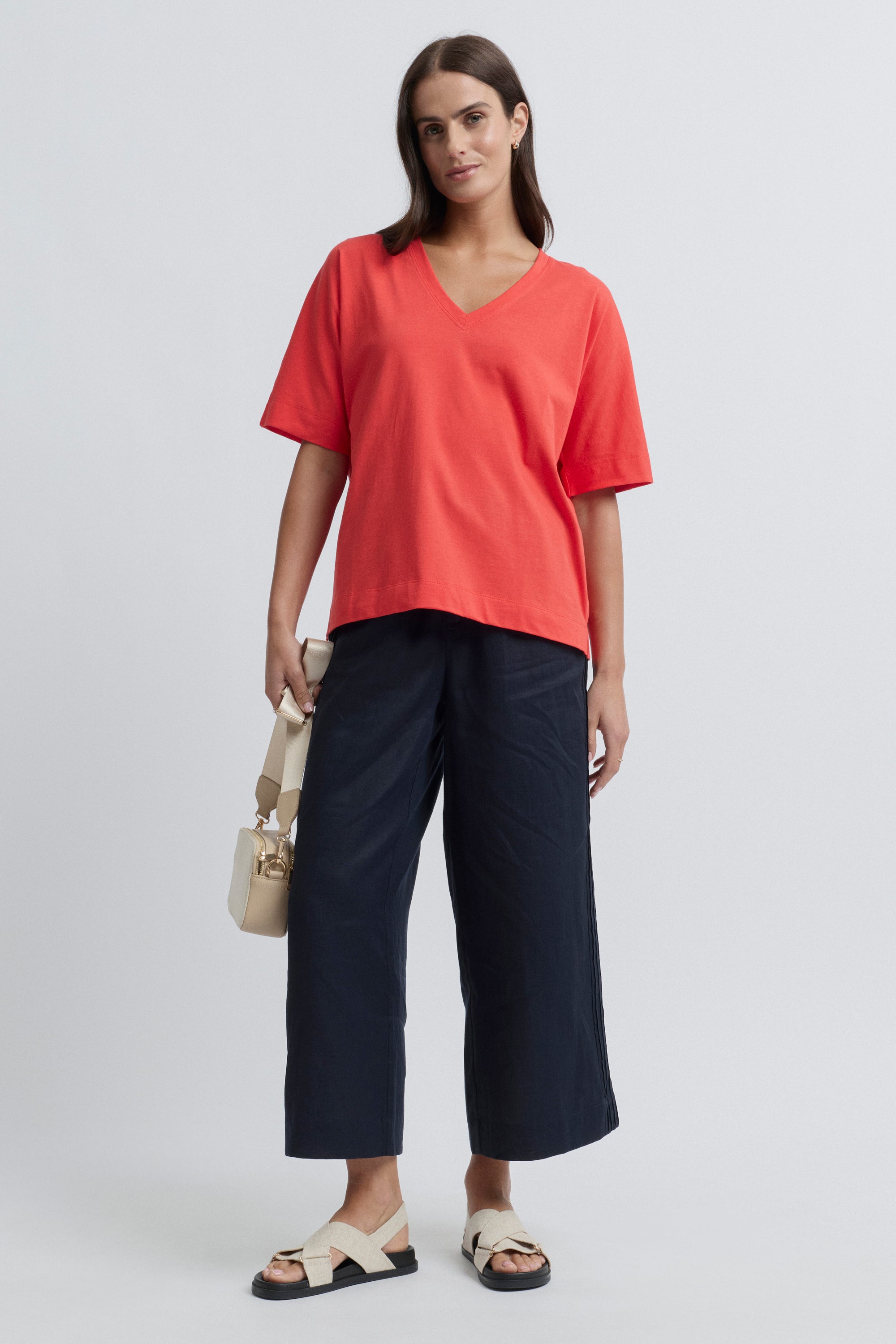 Glass Tee