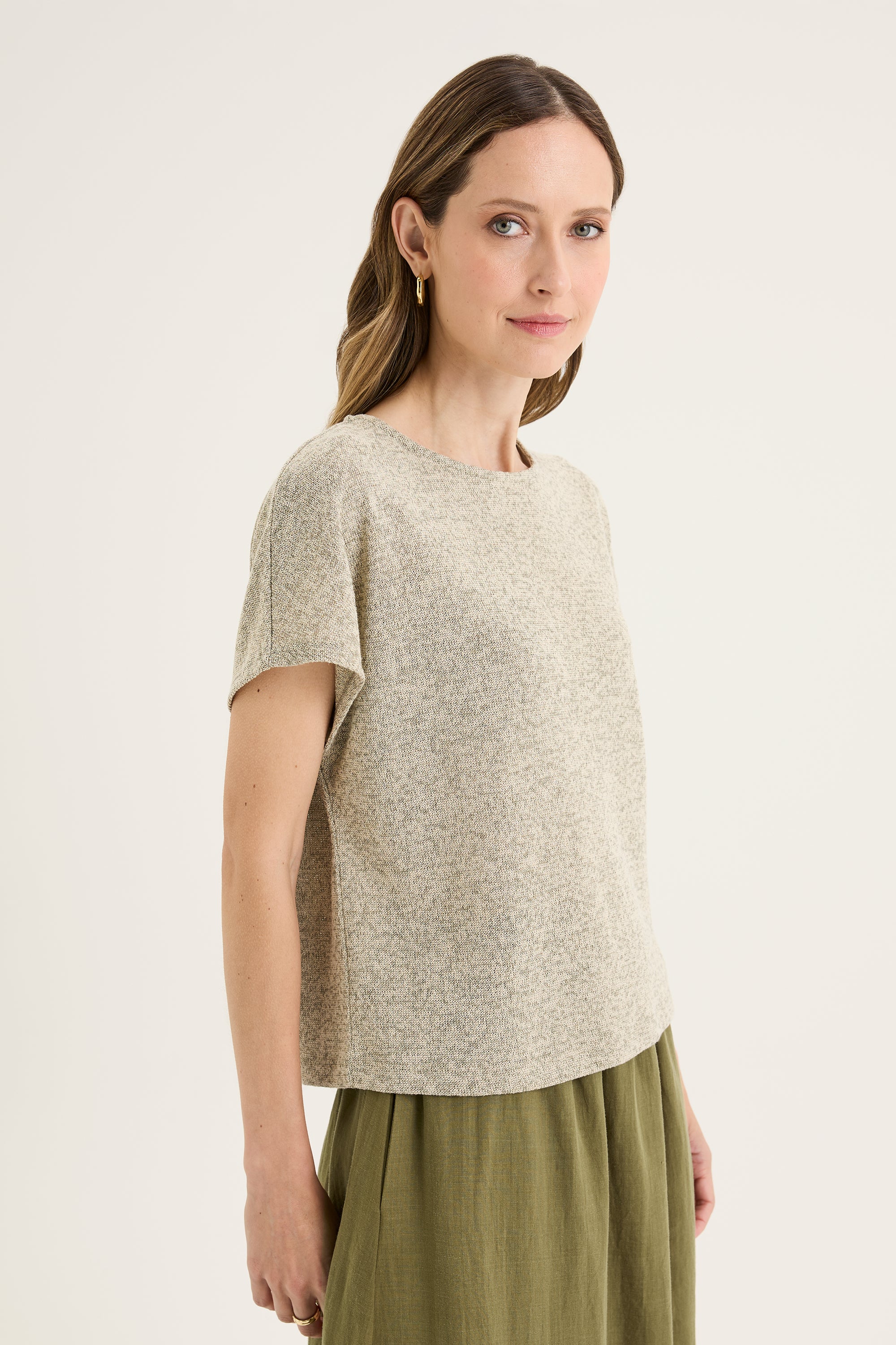 Lona Tee