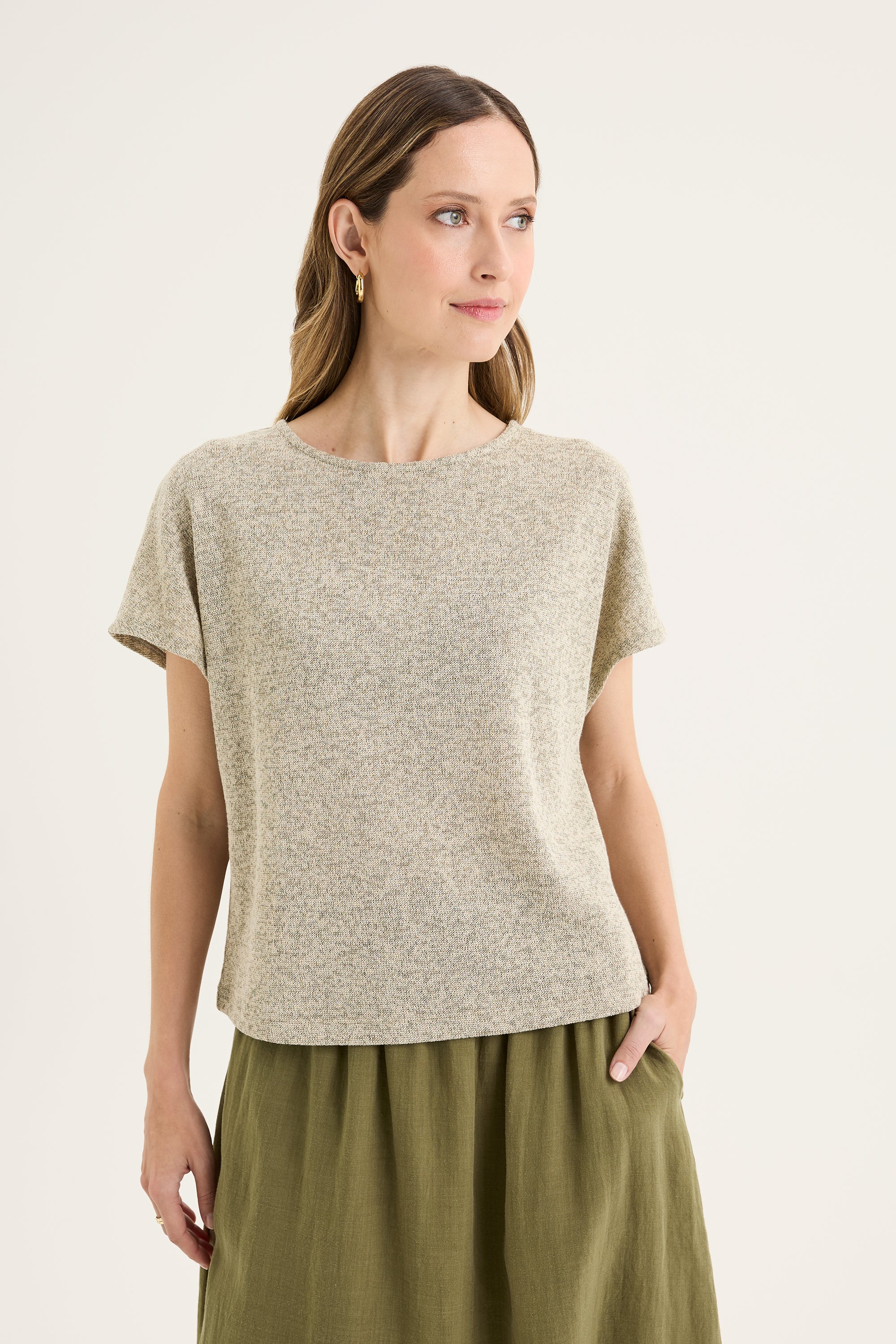 Lona Tee