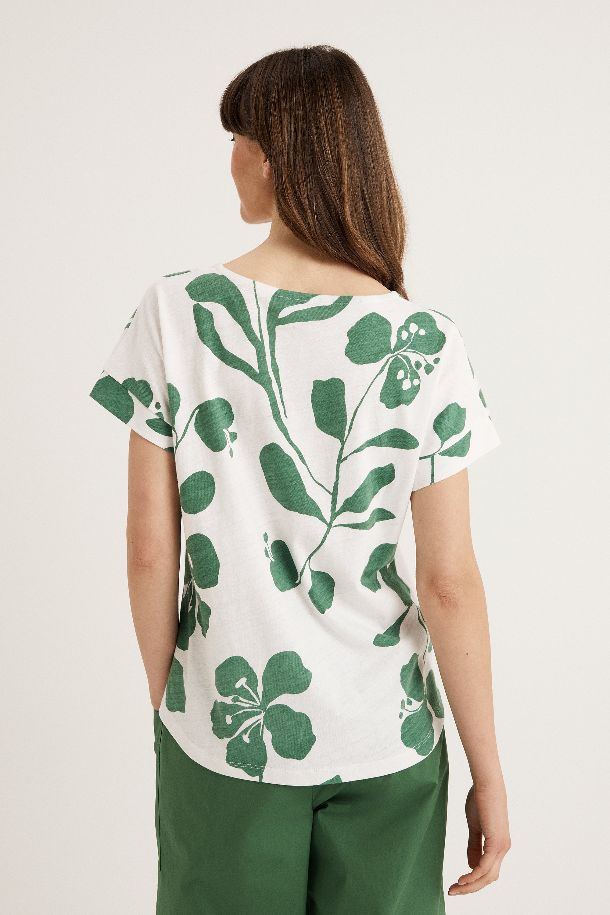 Secluded Tee