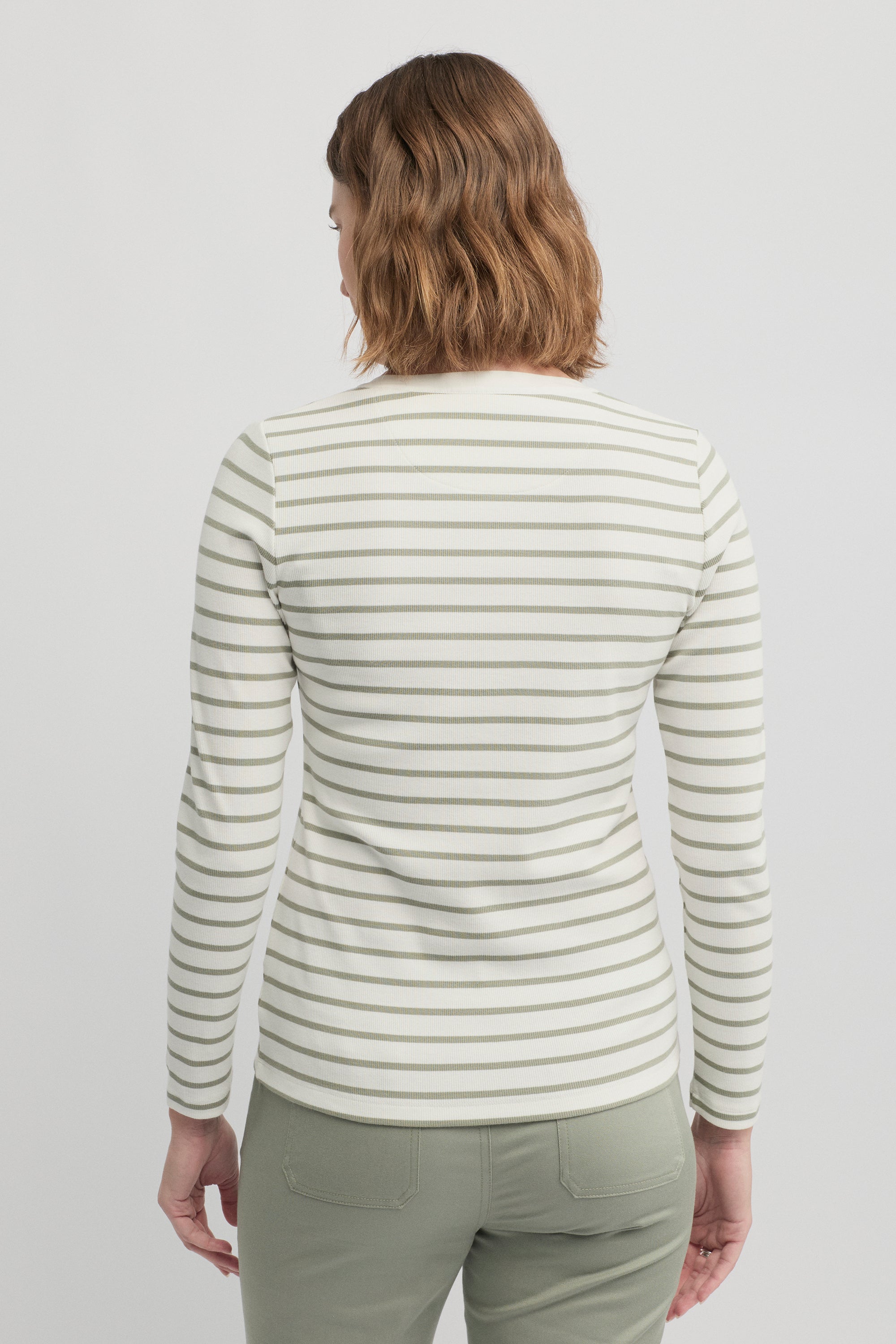 Jovis Rib Henley