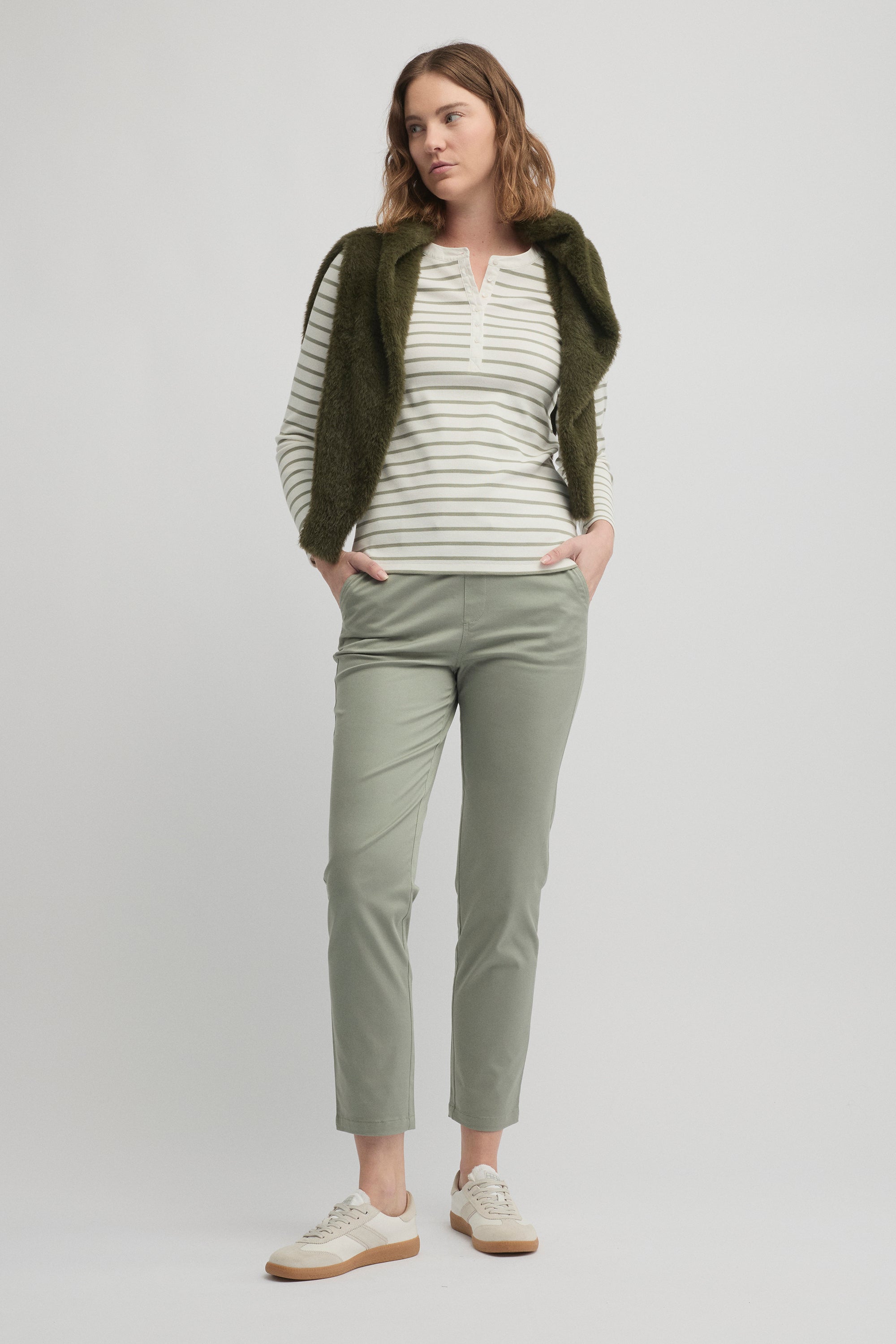Jovis Rib Henley