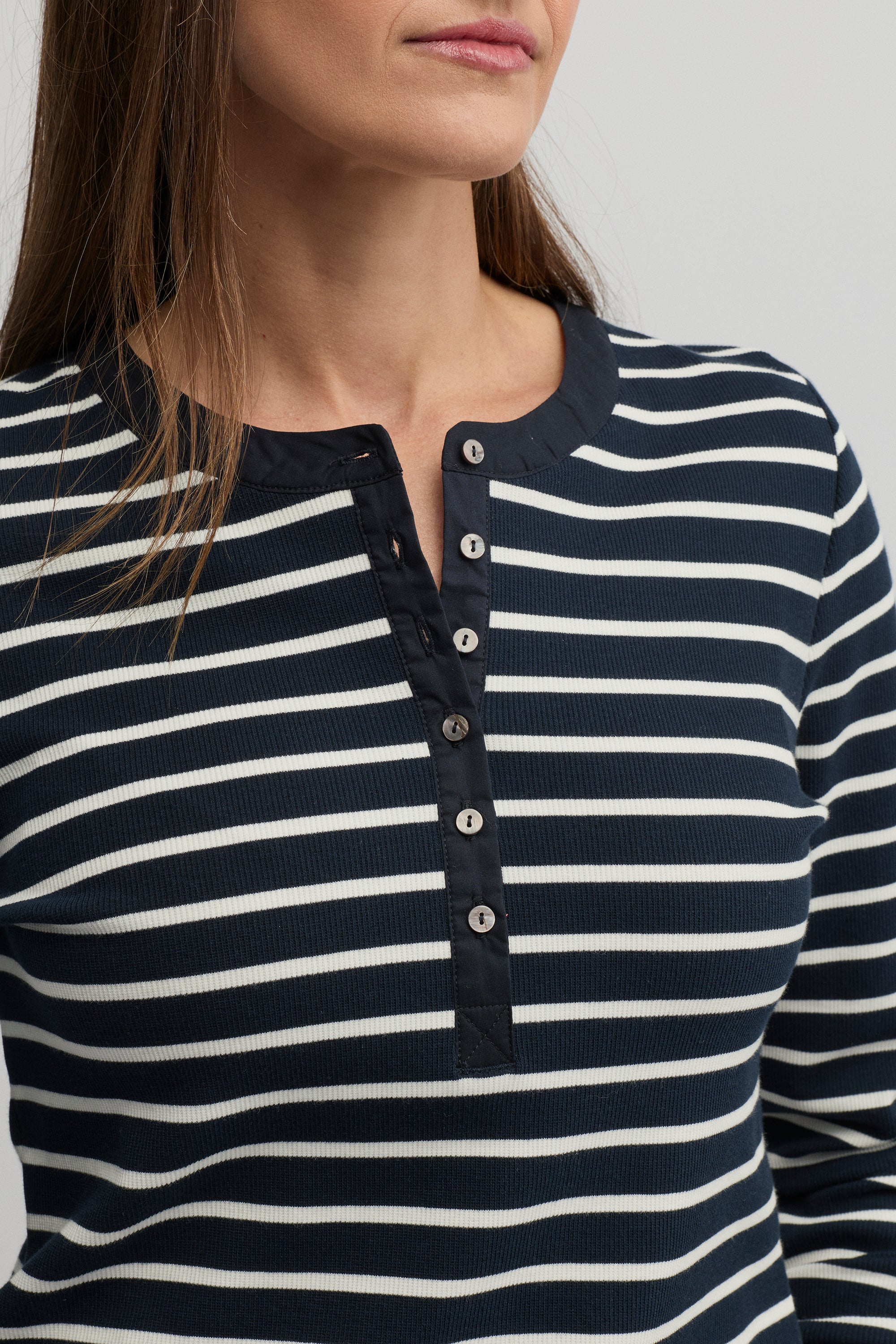 Jovis Rib Henley