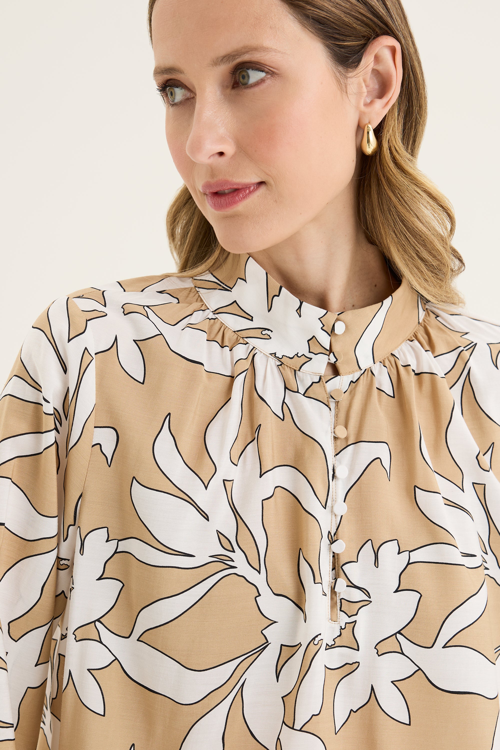 Broadleaf Top