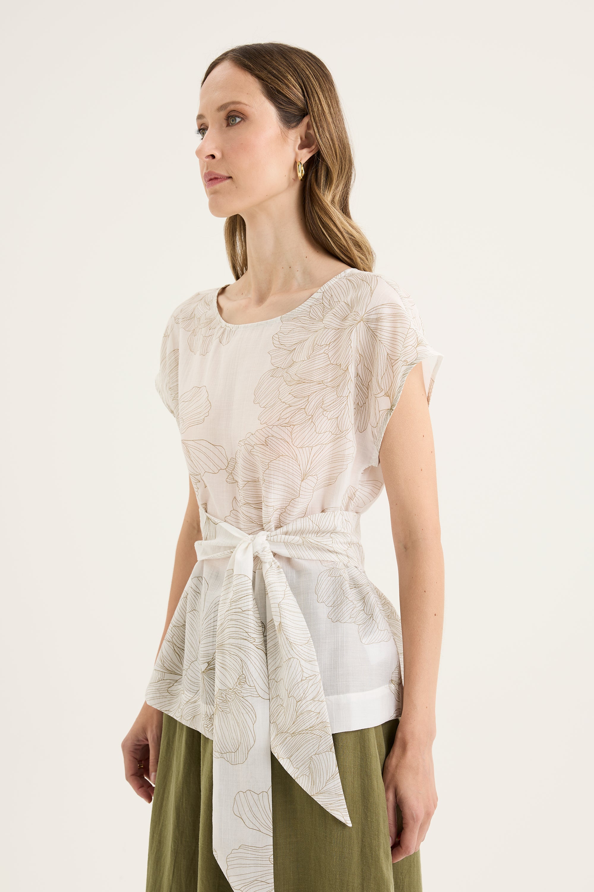 Line Rose Top Womens Rose Top in Rose Print | Yarra Trail – Yarra Trail Australia