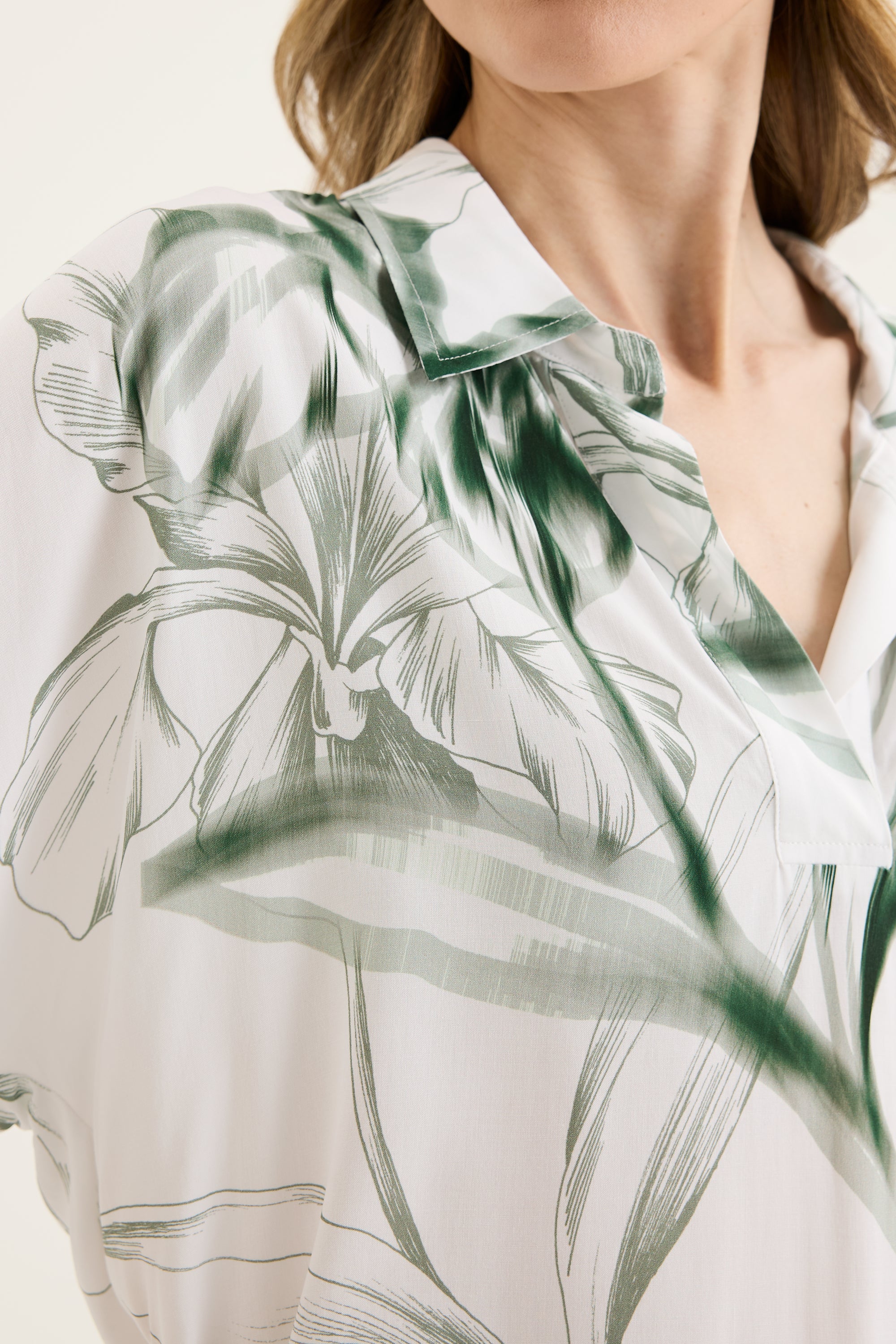 Lotus Top