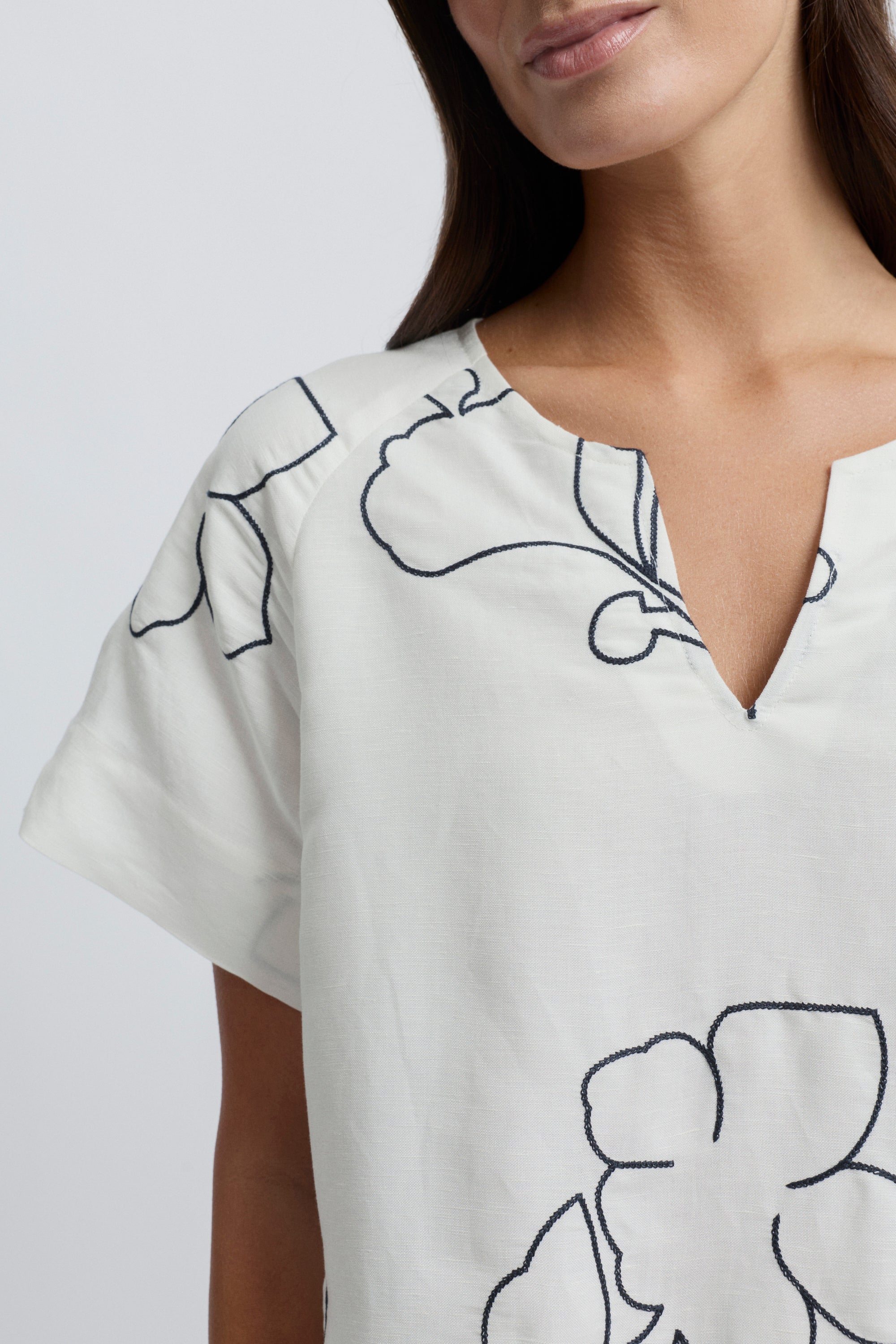 La Darse Short Sleeve Floral Top