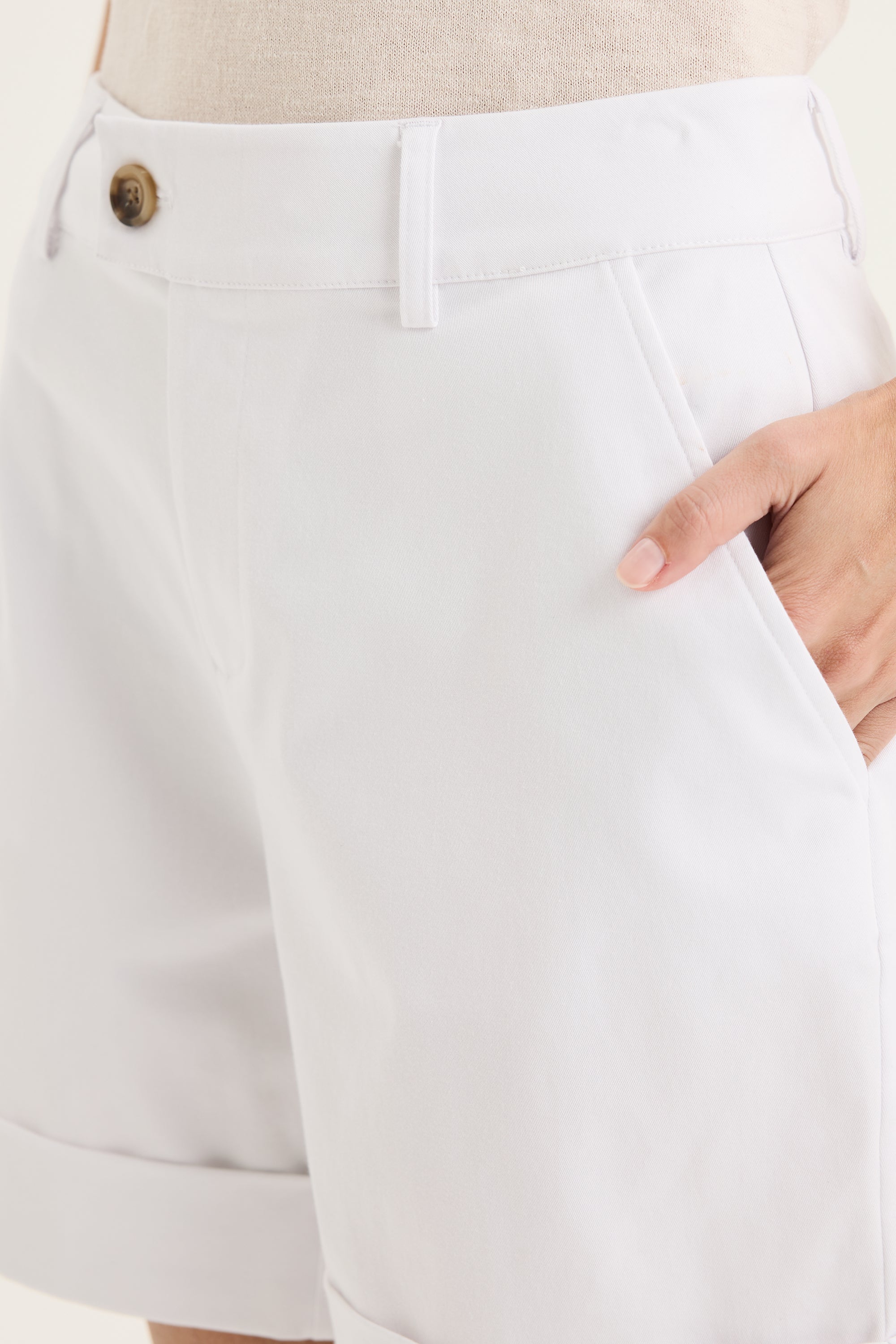 Nova Short