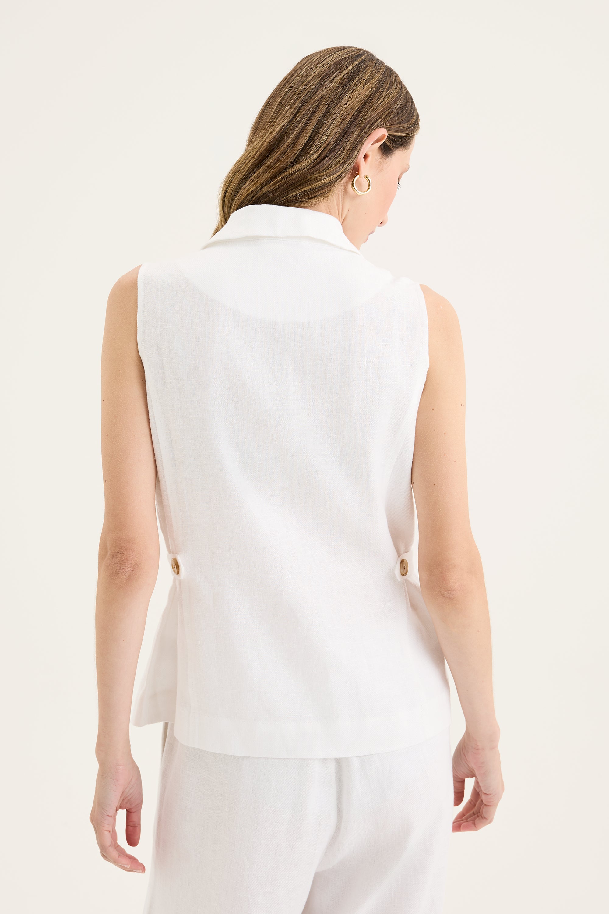 Caper Vest