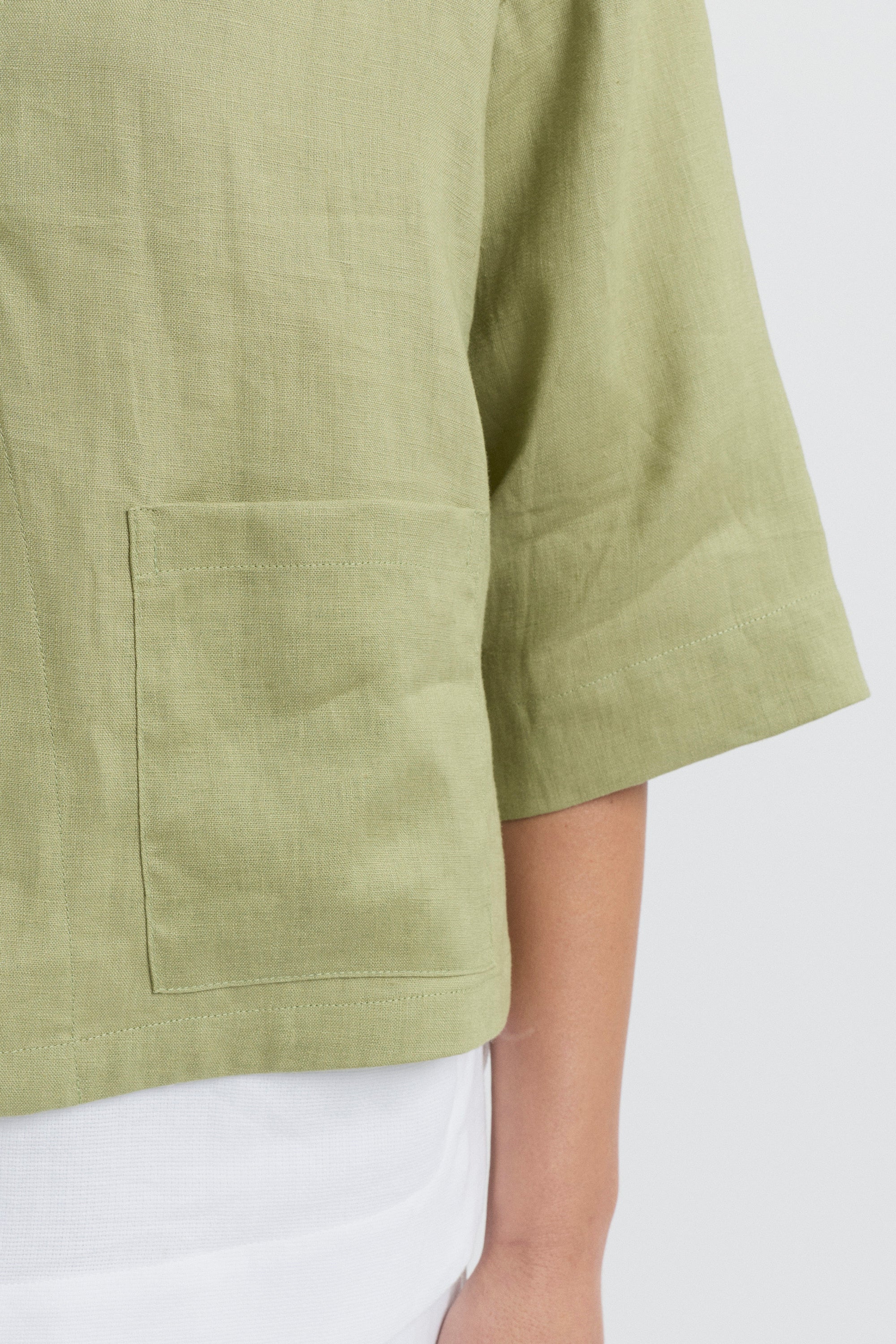 Tirari Short Sleeve Linen Shacket
