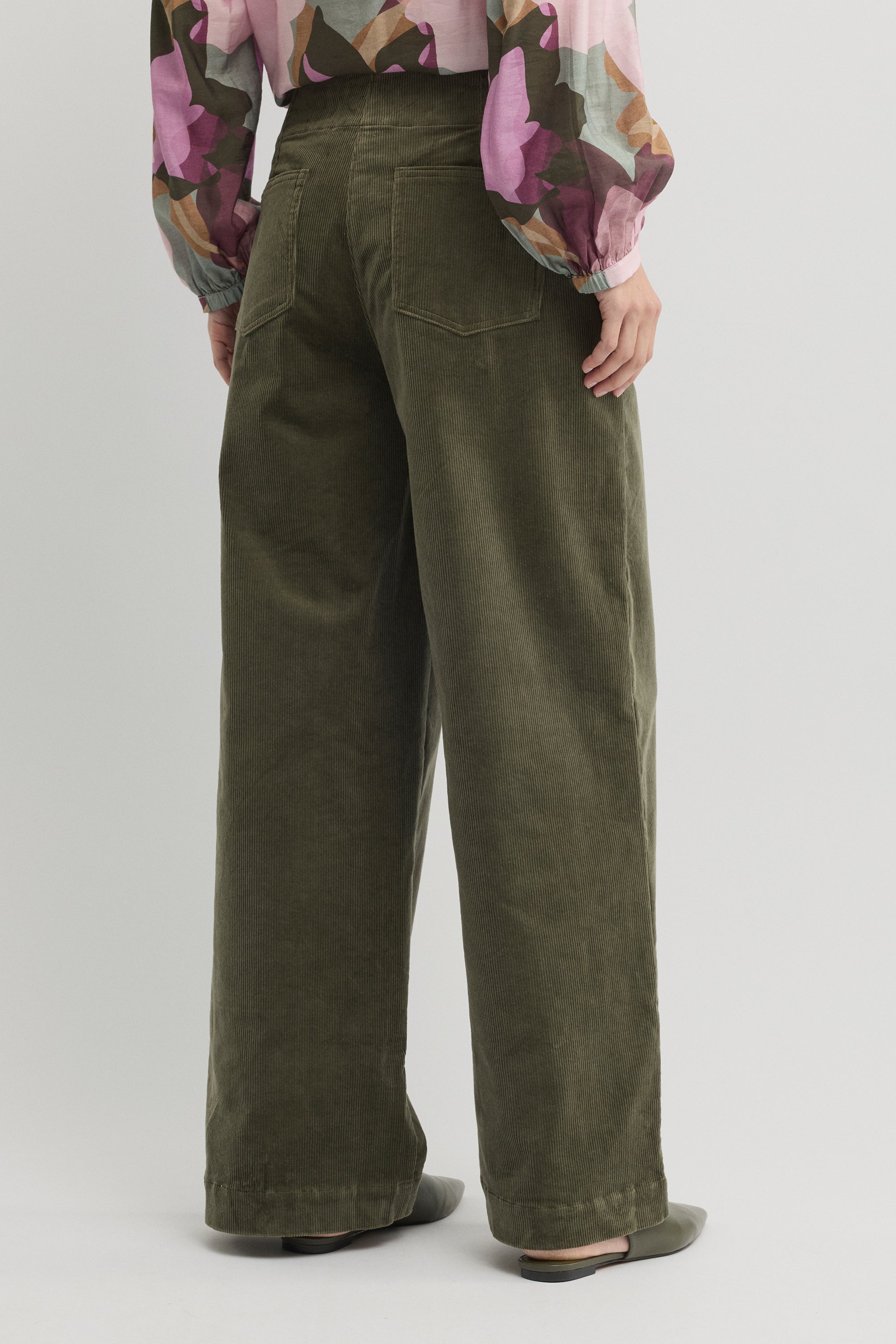 Woods Wide Leg Pant