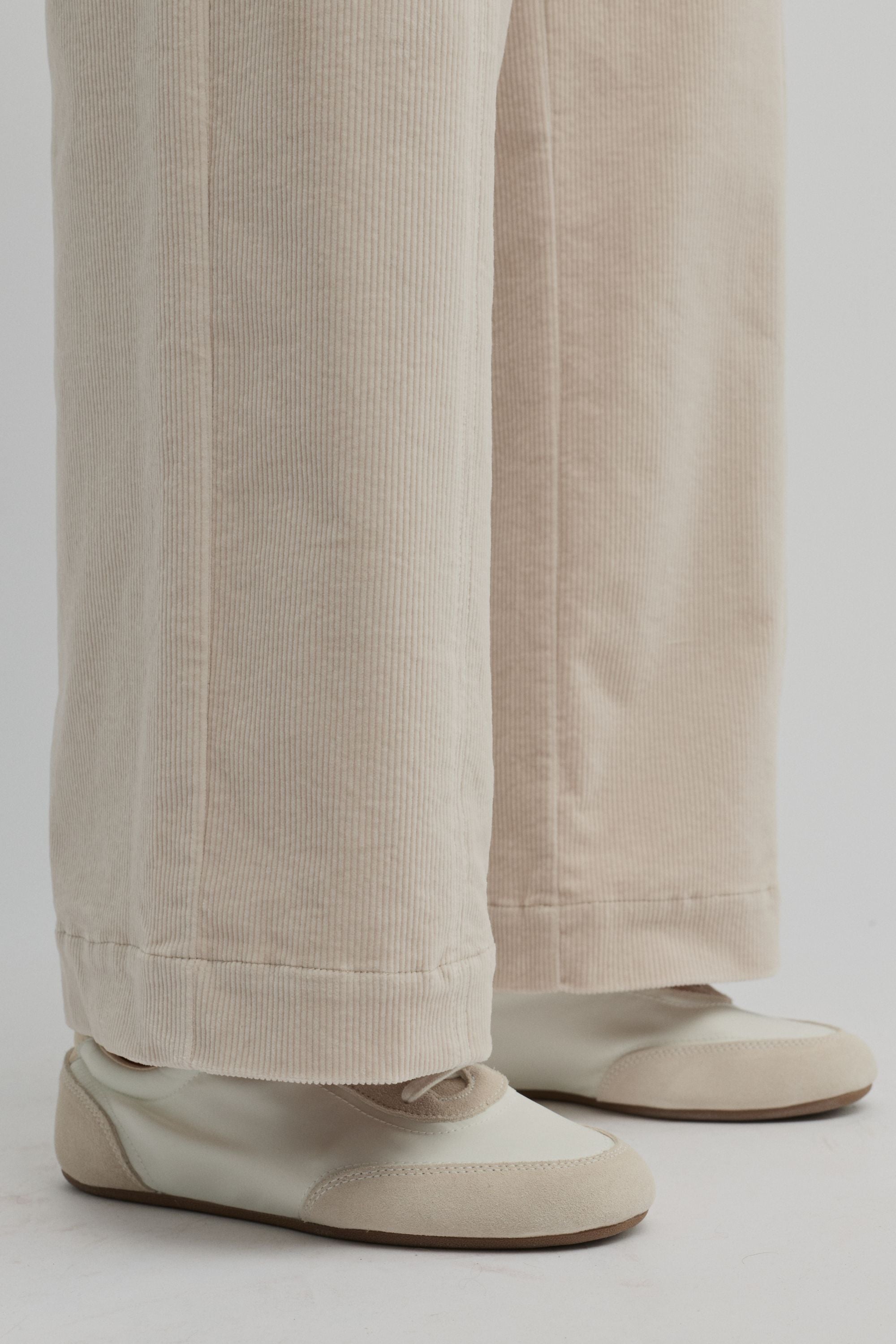 Woods Wide Leg Pant