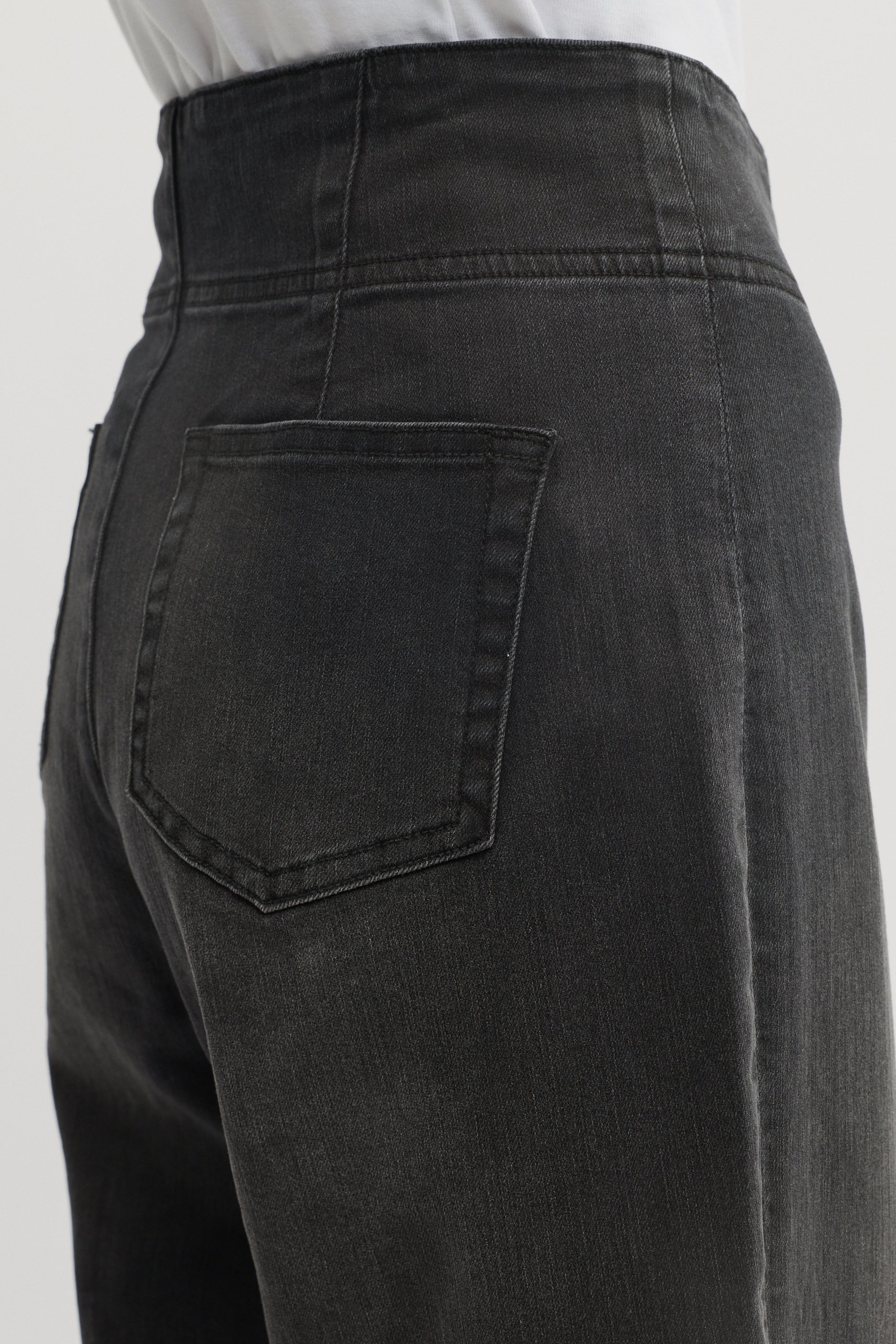 Covert Slim Jean